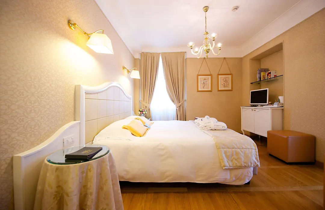Hotel Mercure Milano Centro-1