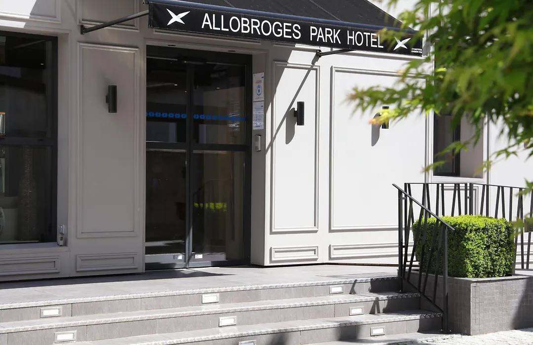 Allobroges Park Hôtel-1