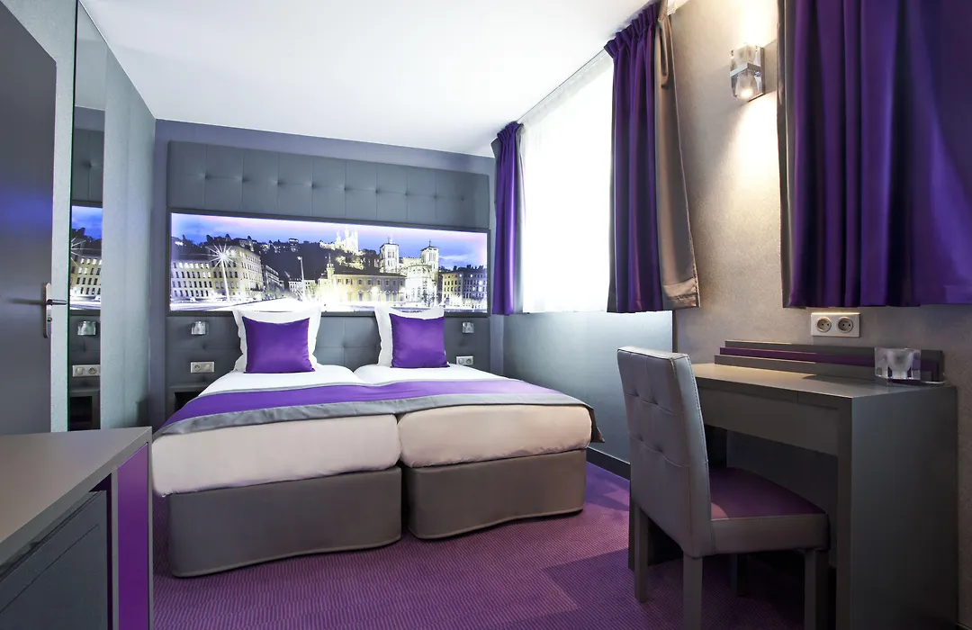 Hotel Des Savoies Lyon Perrache-1