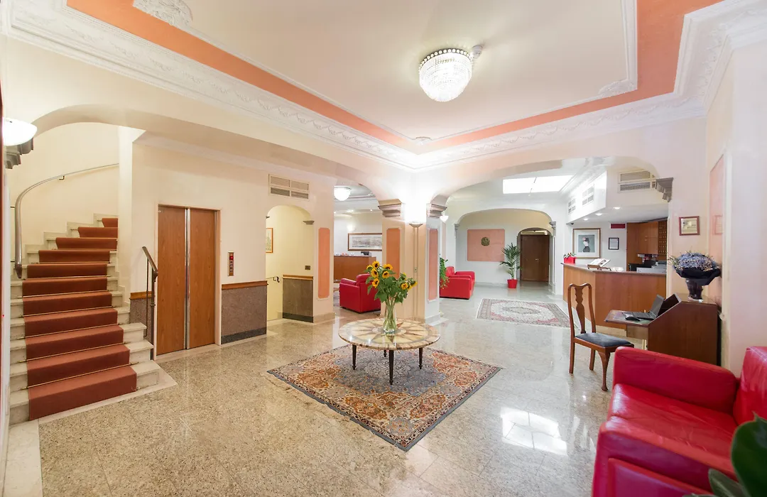 Diana Park Hotel-1
