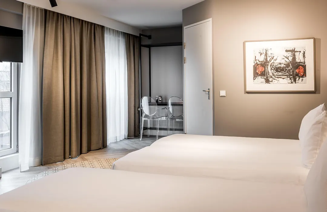 Sandton Eindhoven Centre - Hotel Eindhoven City Centre With Private Parking-1