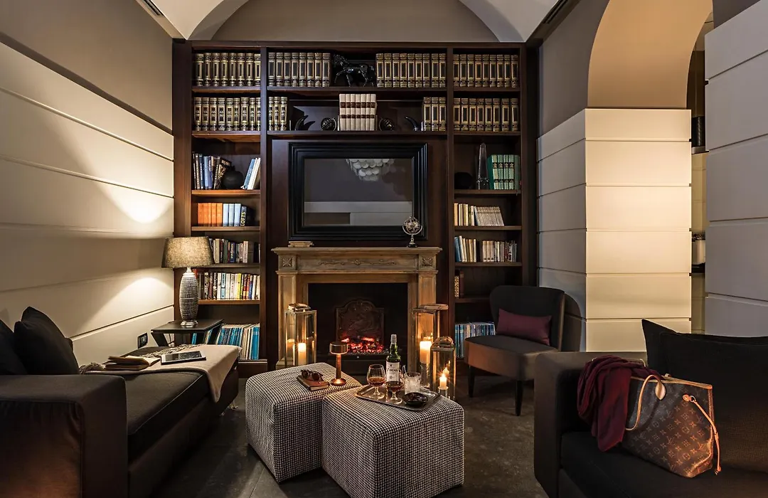 The Independent Hotel-1