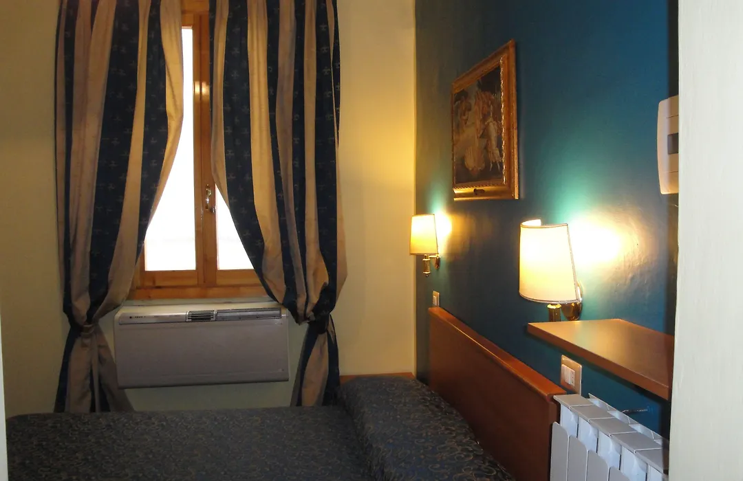 Hotel Santa Croce-1