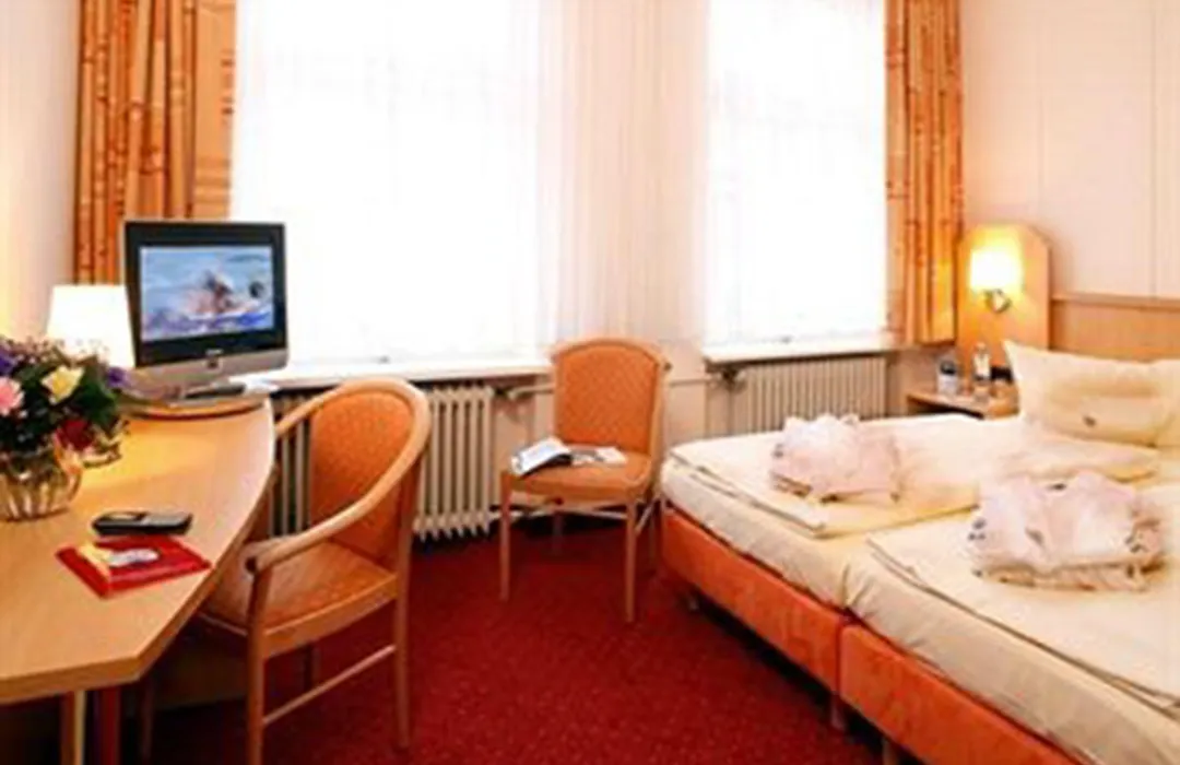 Hotel Benn-1