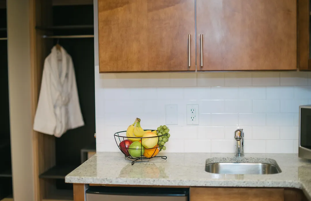 Hotel 32 32-1