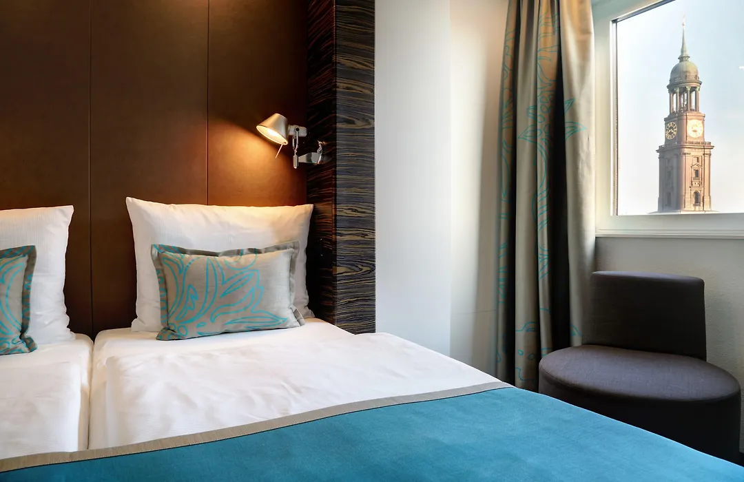 Motel One Hamburg Am Michel-1