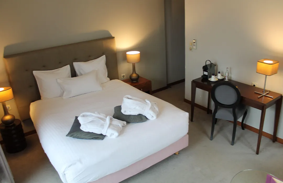 Logis Hotel Villa C Hotel-1