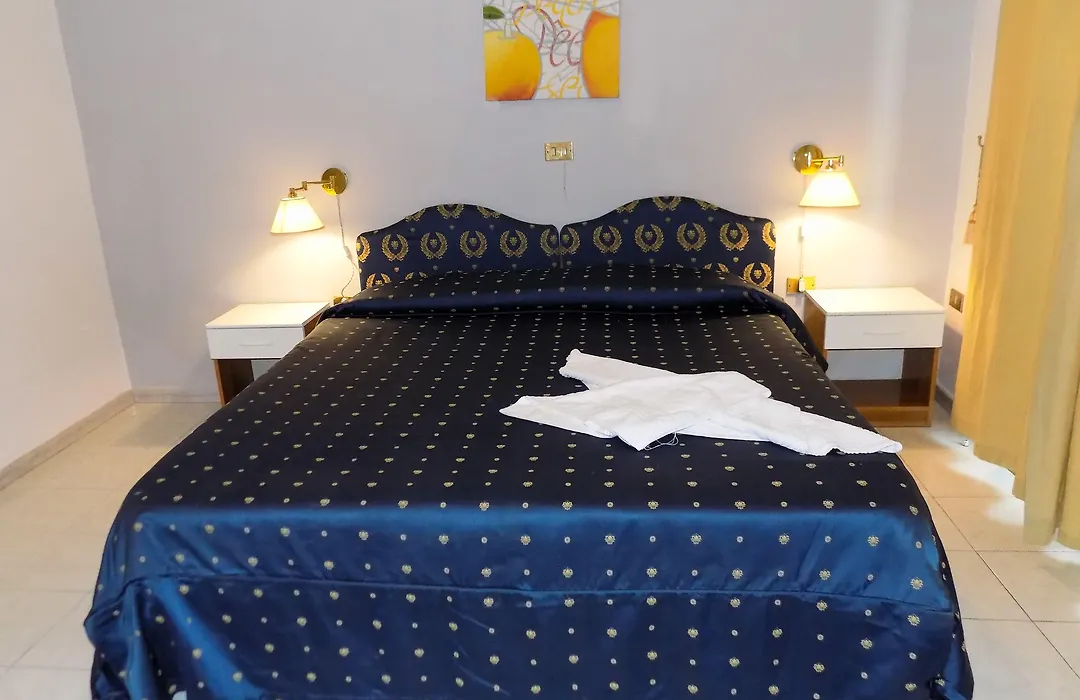 Hotel Le Orchidee-1