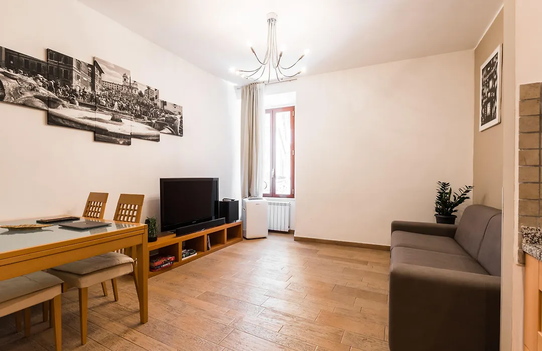 Trinitadeimonti Guest House-1