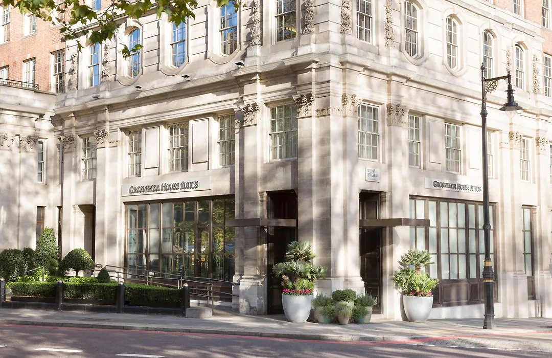 Grosvenor House Suites-1