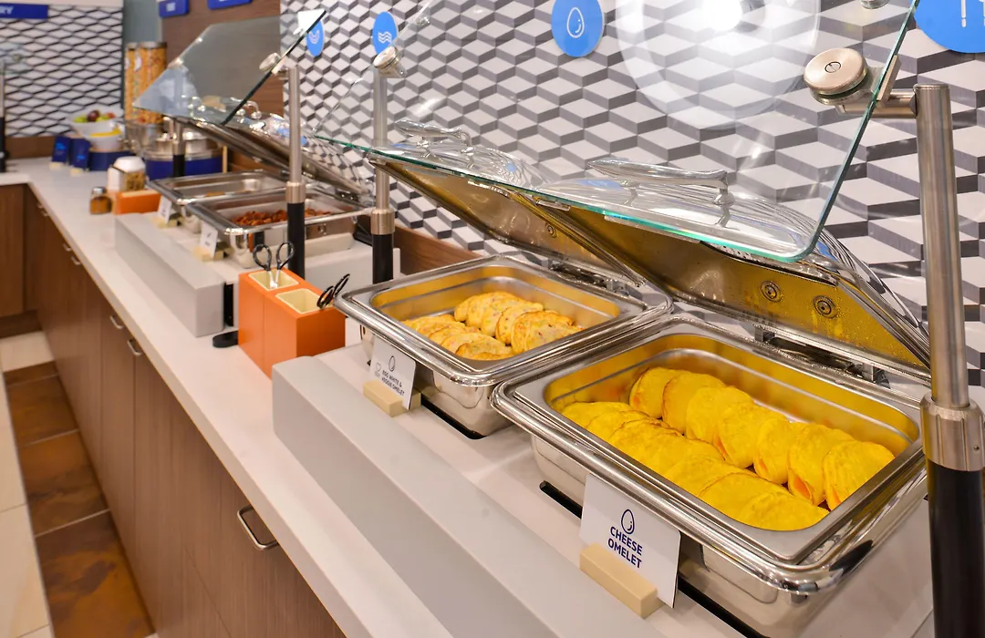 Holiday Inn Express - Times Square South By Ihg-1