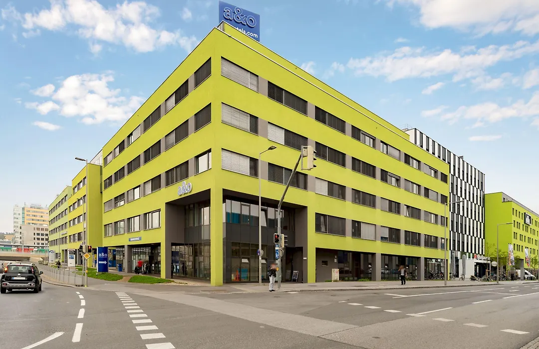A&O Graz Hauptbahnhof-1