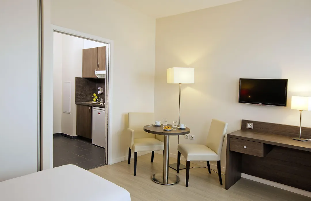 Residhome Reims Centre-1