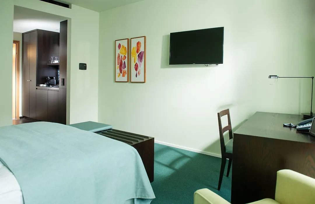 Clipper Boardinghouse - Berlin-Gendarmenmarkt-1