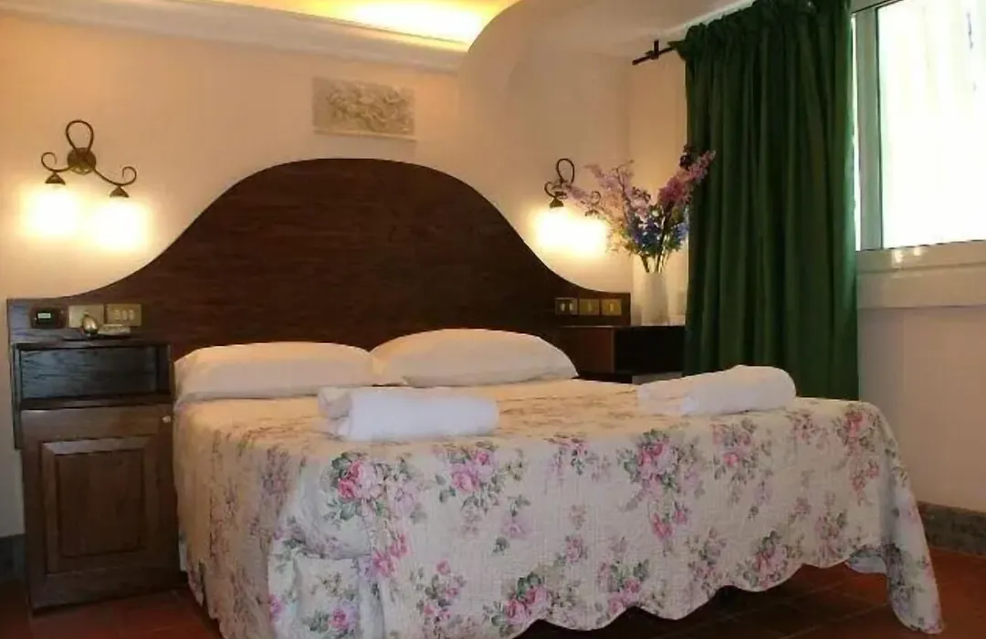 Hotel OKAPI-1