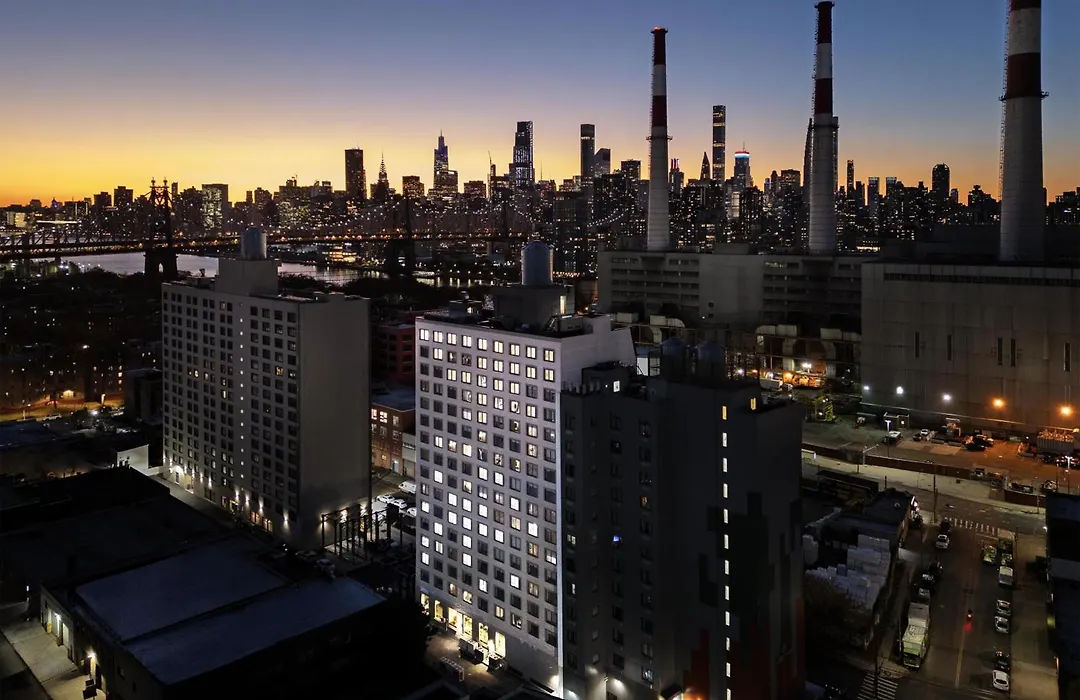 Doubletree By Hilton Long Island City, Ny-1