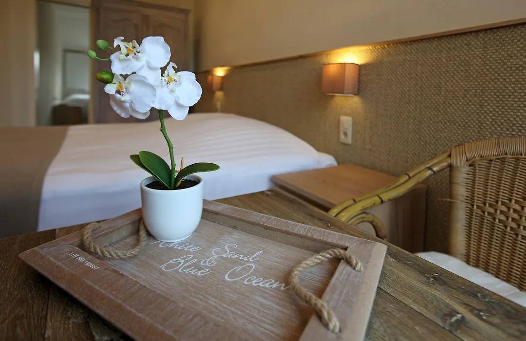 Hotel Cecil-1