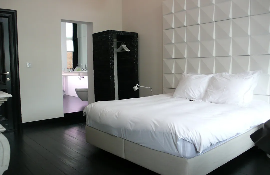 B&B Suites Feek-1
