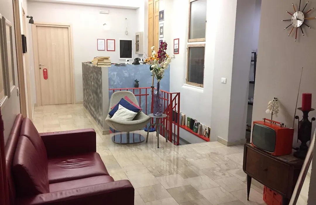 Roma Art Rooms-1