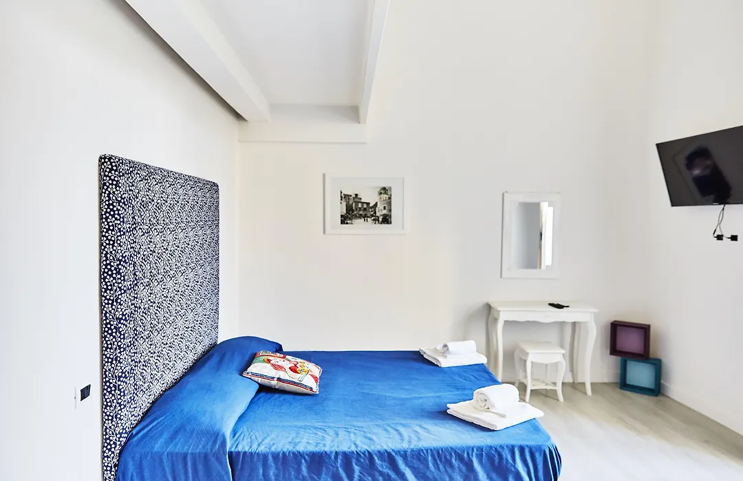 B&B Neapolis Bellini-1
