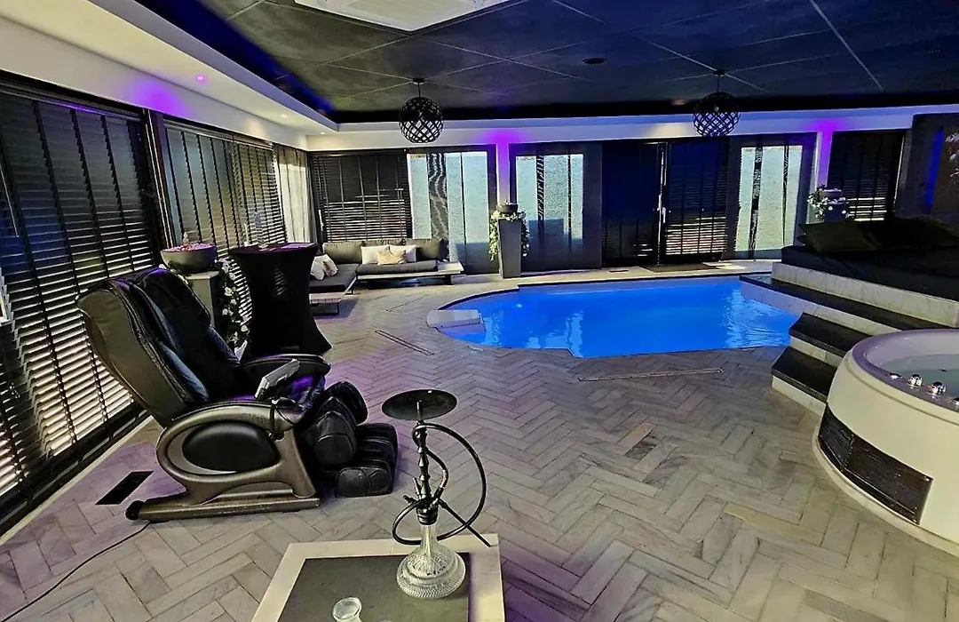 Bed&Wellness Malina Lelystad-1