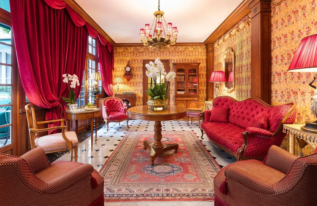 Hôtel Duc De St-Simon-1
