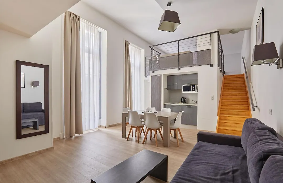 Appart'Hotel Odalys City - Montpellier Centre Gare Saint Roch-1