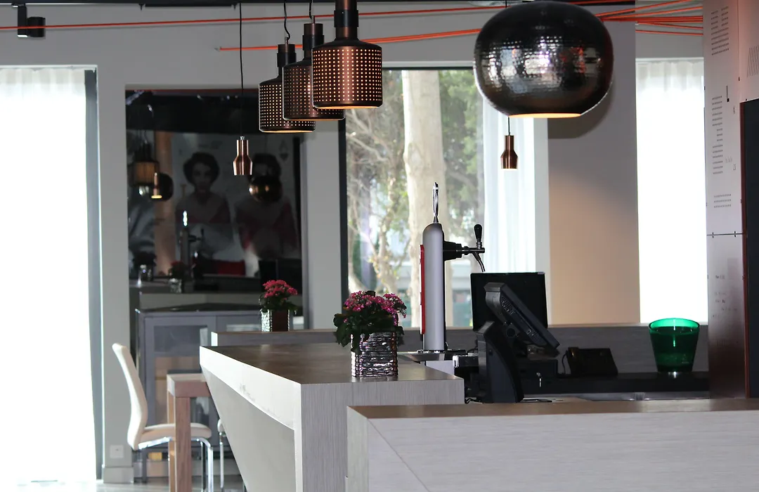 Star Inn Lisbon Airport-1