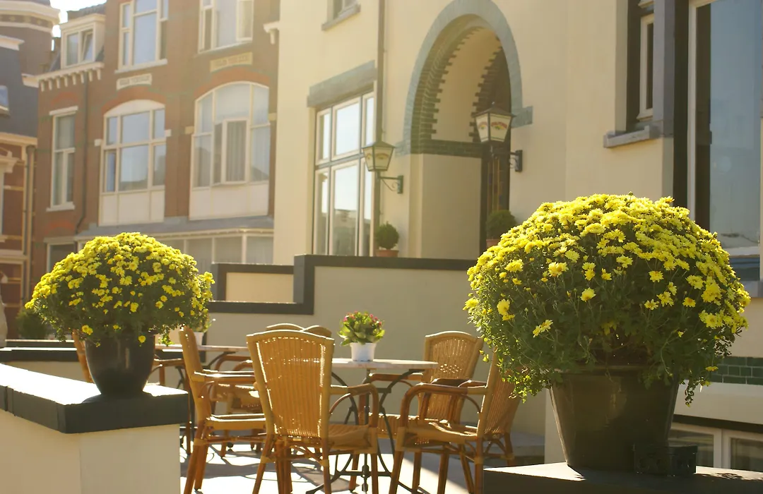 Boulevard Hotel Scheveningen-1