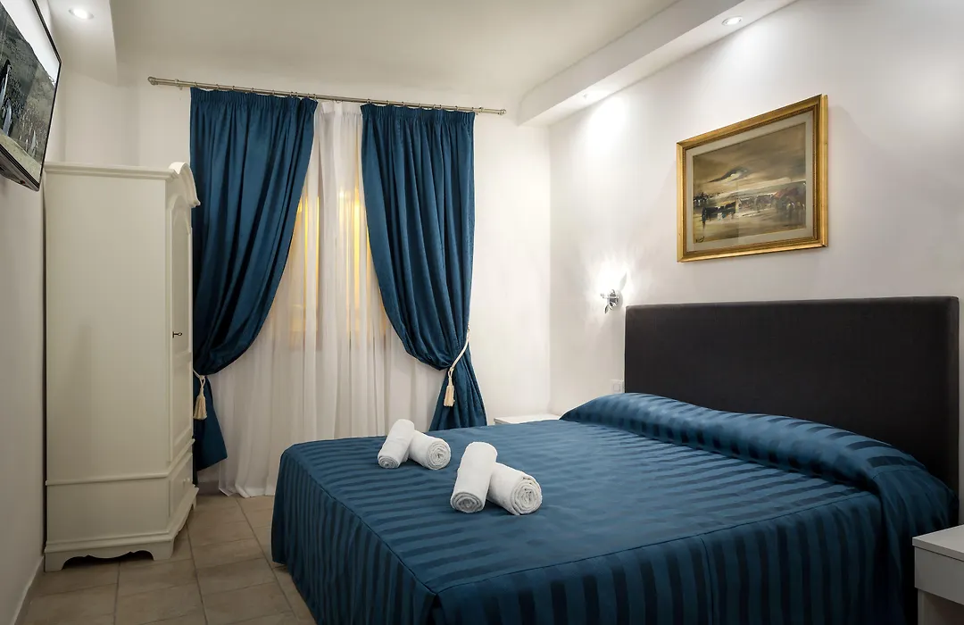Stella Della Casa-1