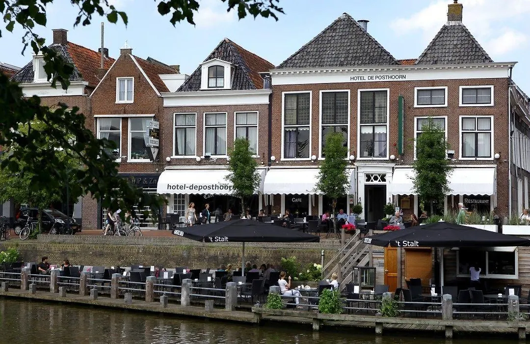 Hotel Café Restaurant De Posthoorn-1