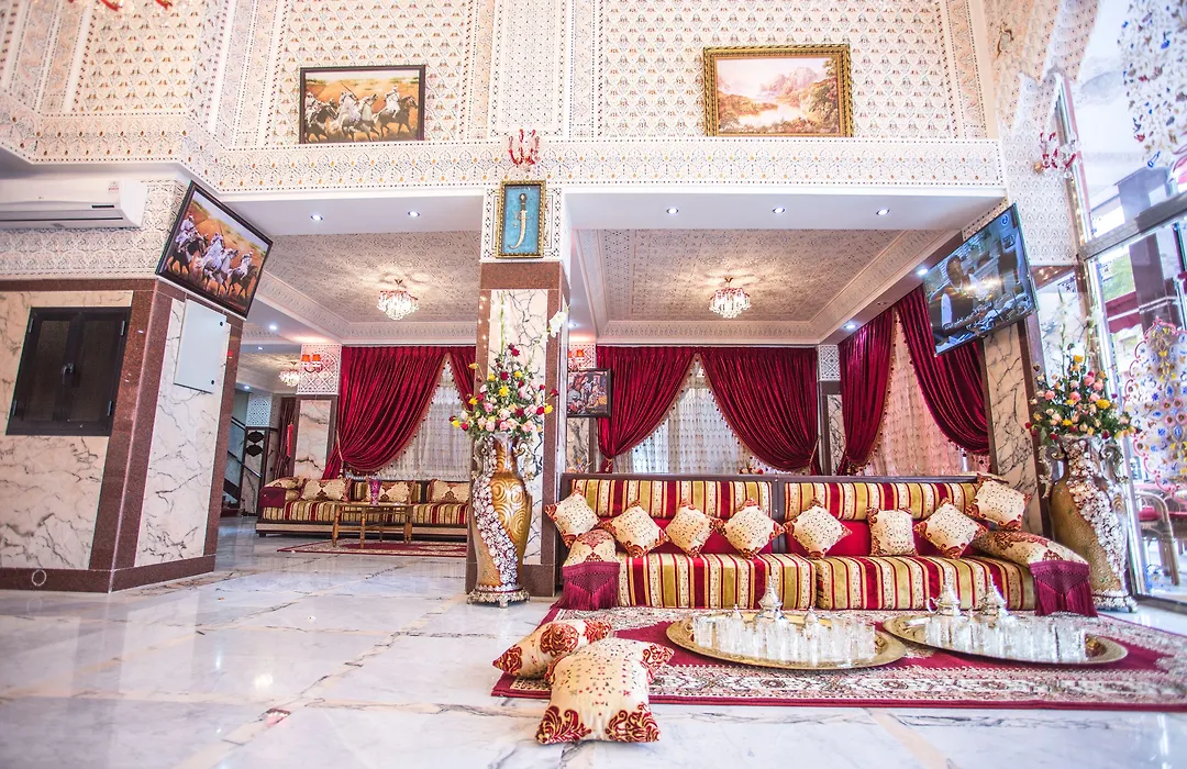 Appart Hotel Les Ambassadeurs-1