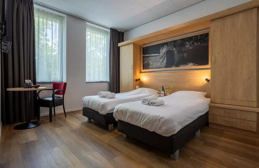 Hotel Hulsman-1
