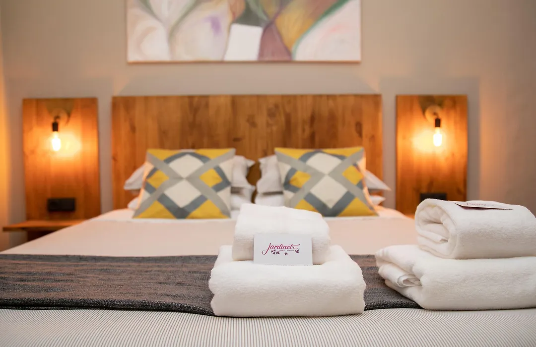 Jardinets Guest House-1