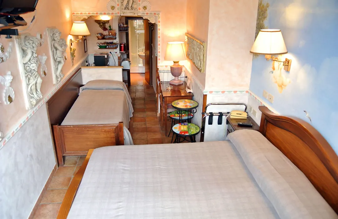 Hotel Barrett-1