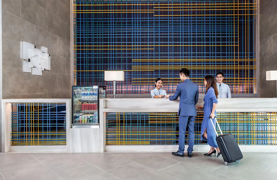 Holiday Inn Express Bangkok Soi Soonvijai By Ihg-1