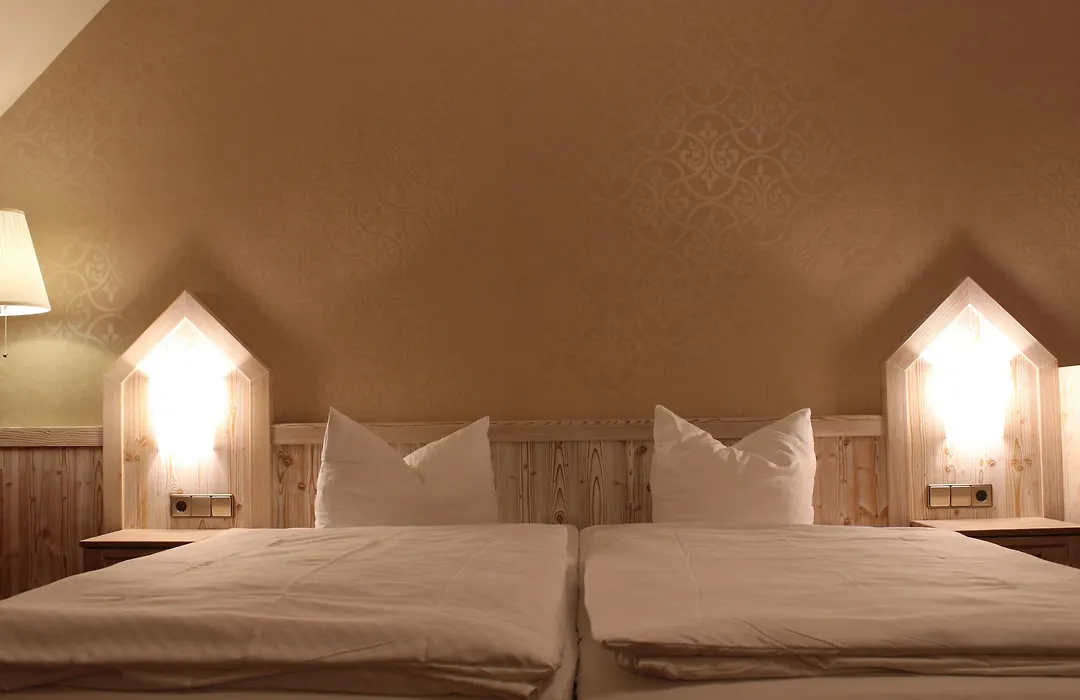Central-Hotel-1