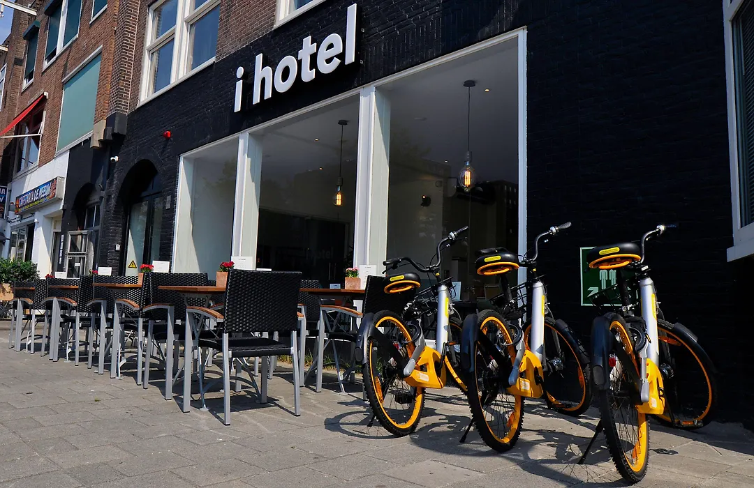 I Hotel-1