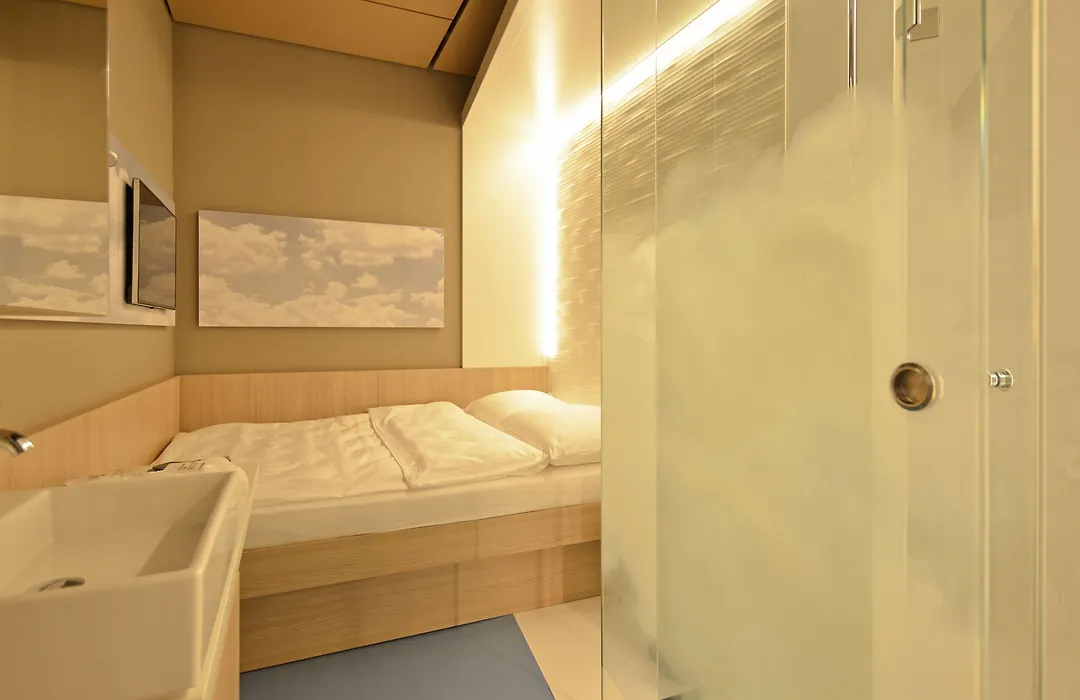My Cloud Transit Hotel - Guests With International Flight Only!-1