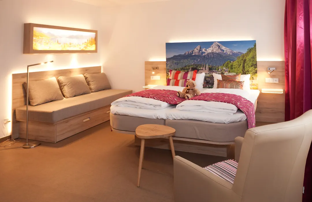 Hotel Edel Weiss-1