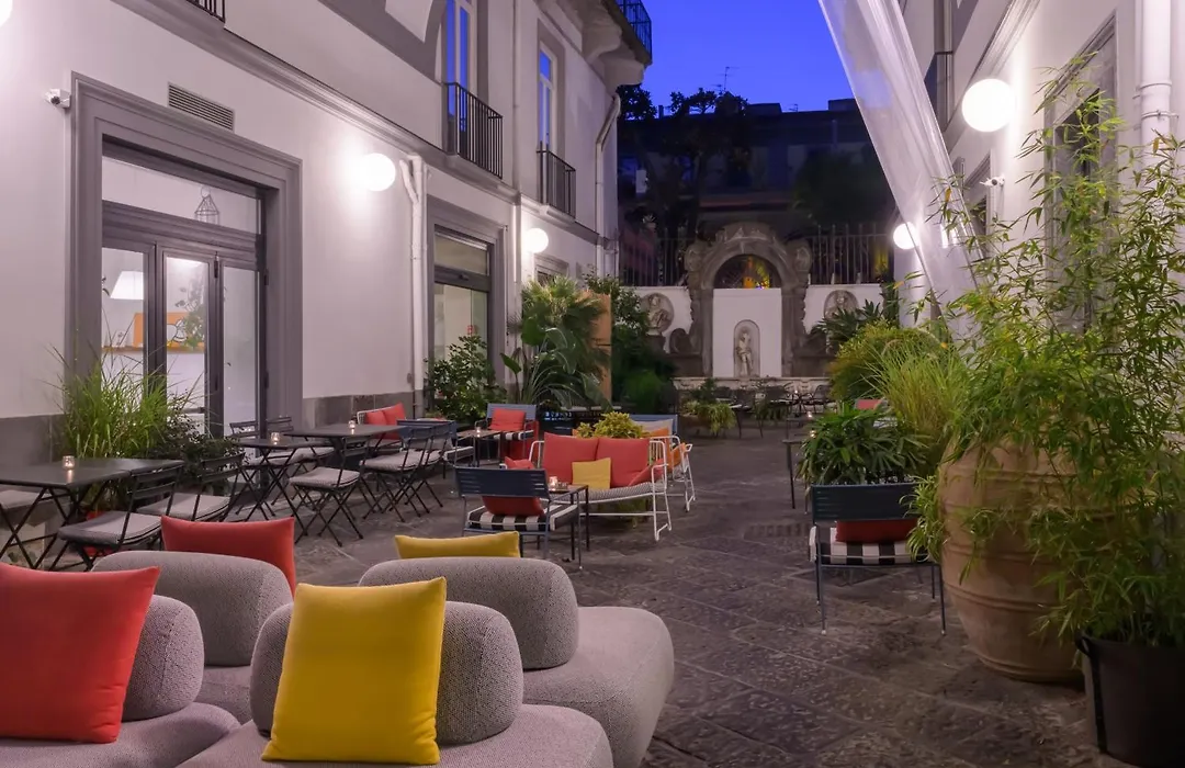 Hotel Piazza Bellini & Apartments-1