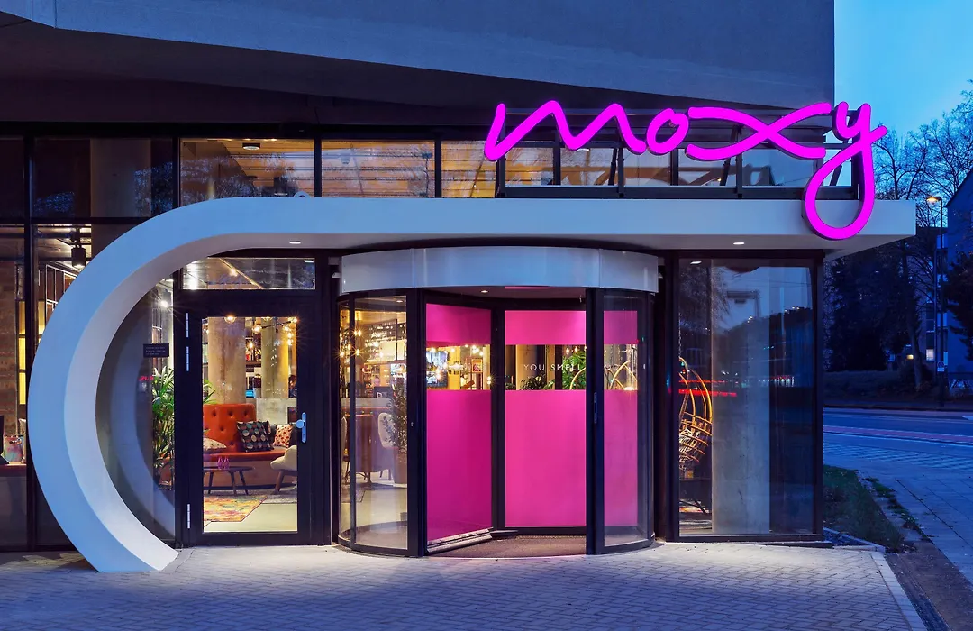 Moxy Duesseldorf South-1