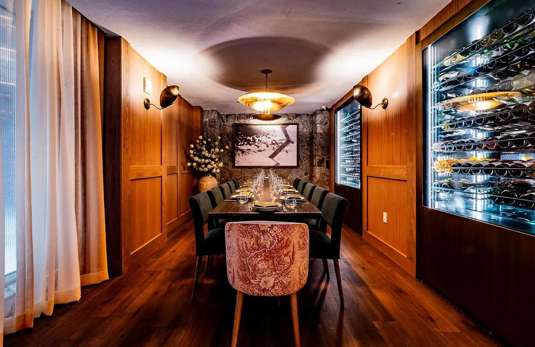 Mondrian Park Avenue-1