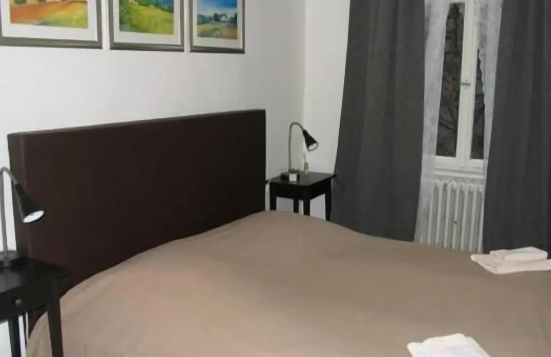 Hemingway`s Heidelberg Hostel-1