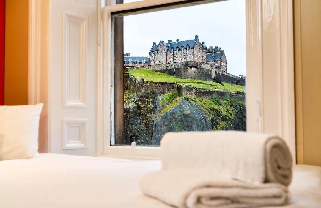 Easyhotel Edinburgh-1