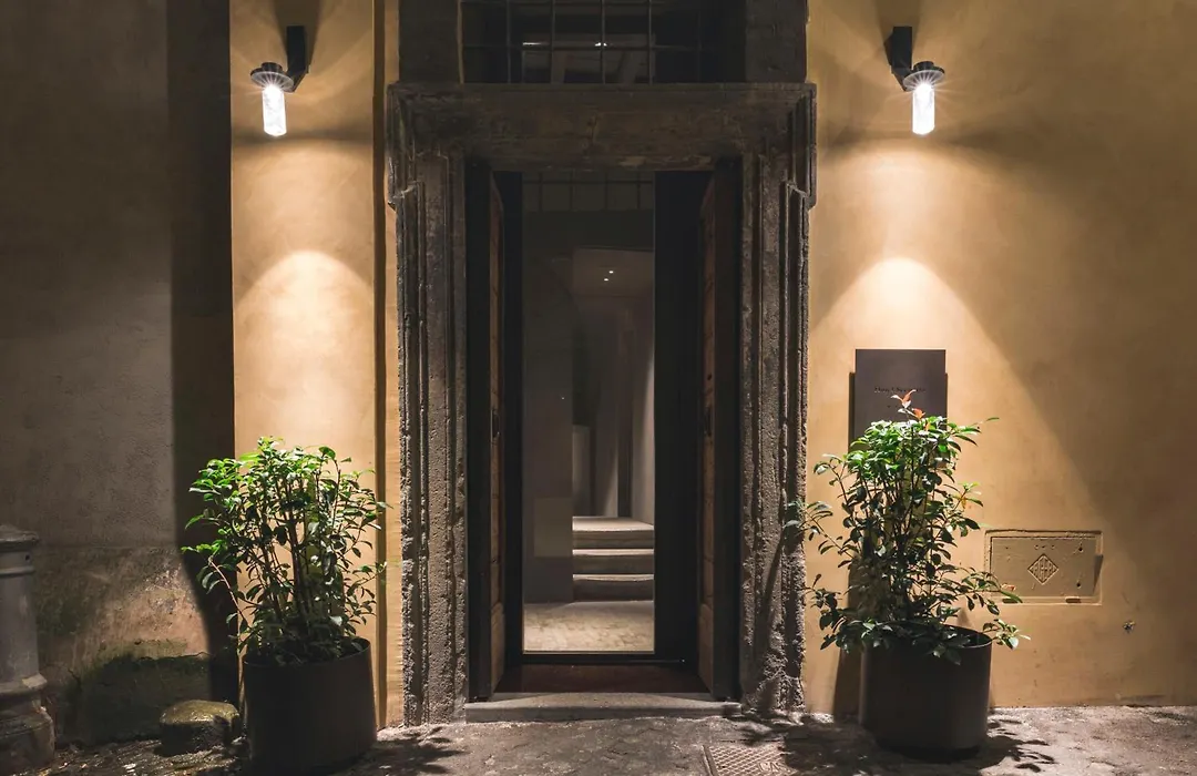 Hotel Scenario-1