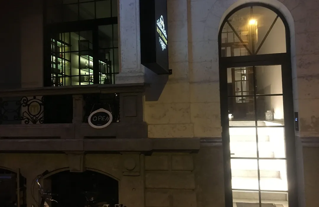Hotel Monarc-1