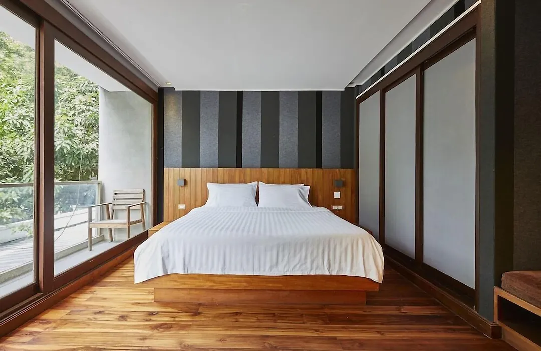 Luxx Langsuan Hotel - Sha Plus-1