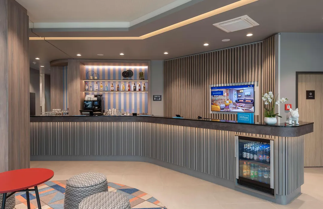 Hampton By Hilton Munich City North-1