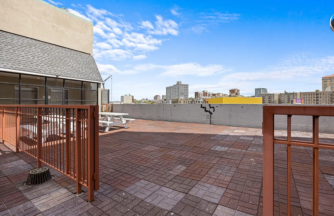 Highbridge Hotel-1